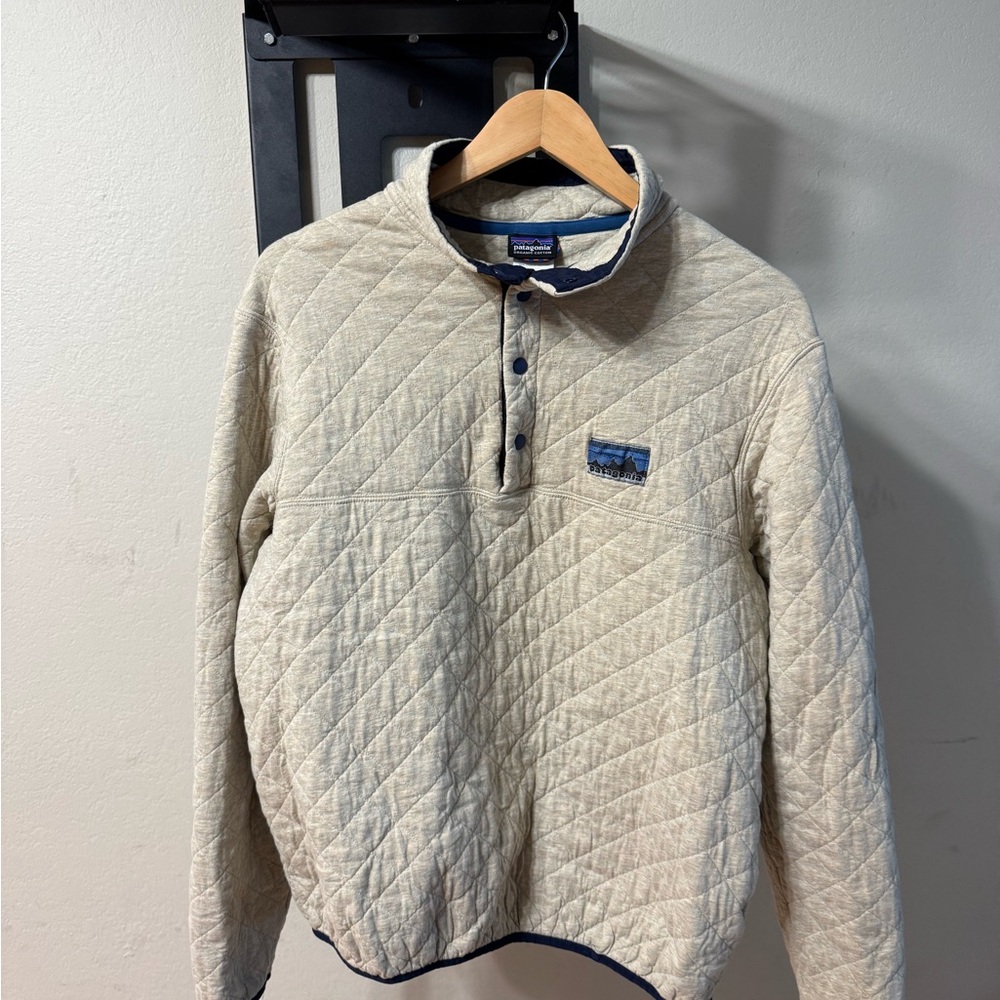 Patagonia Quilted Jacket in Tan and Black